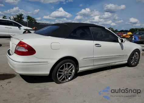 2009 Mercedes-Benz Clk 350 из США, поврежденный, VIN WDBTK56F39T101902